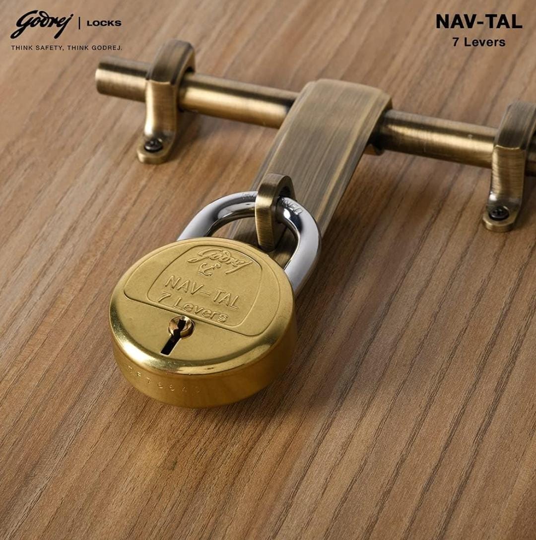 Brass padlock godrej NAVTAL 7lever 7169 4keys 1 year warrenty (1519)