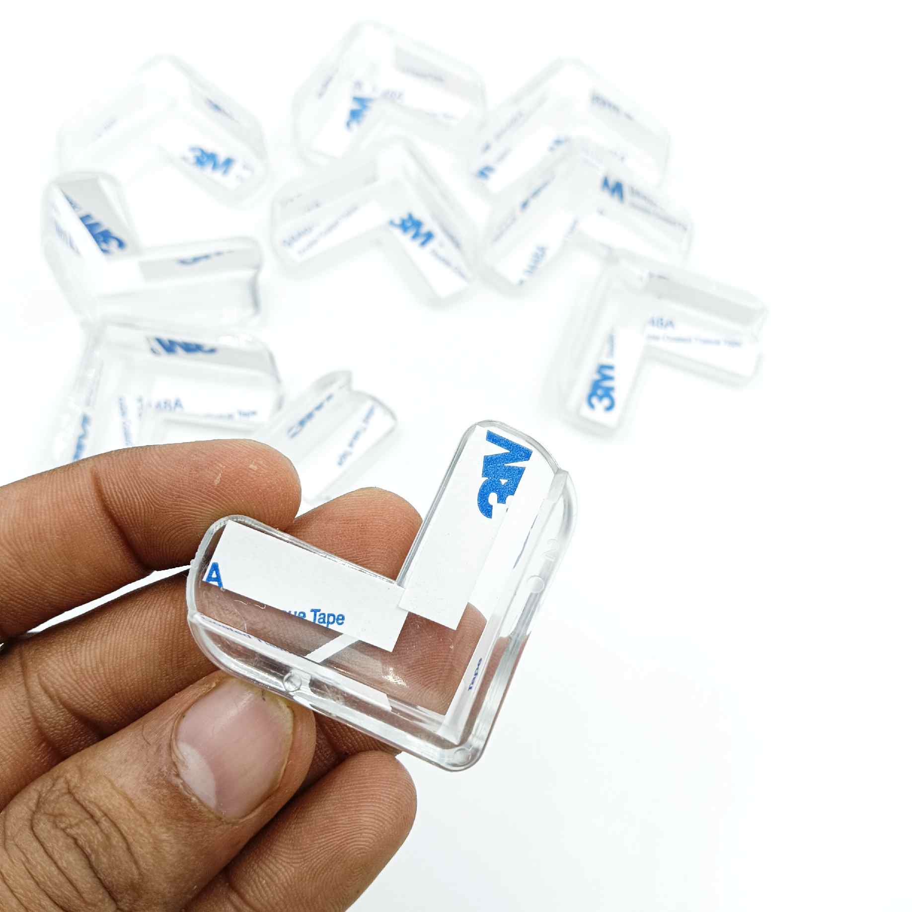 Rubber corner safty bush clear with self adhesive gum table corner protectors,glass corner bush (1281)