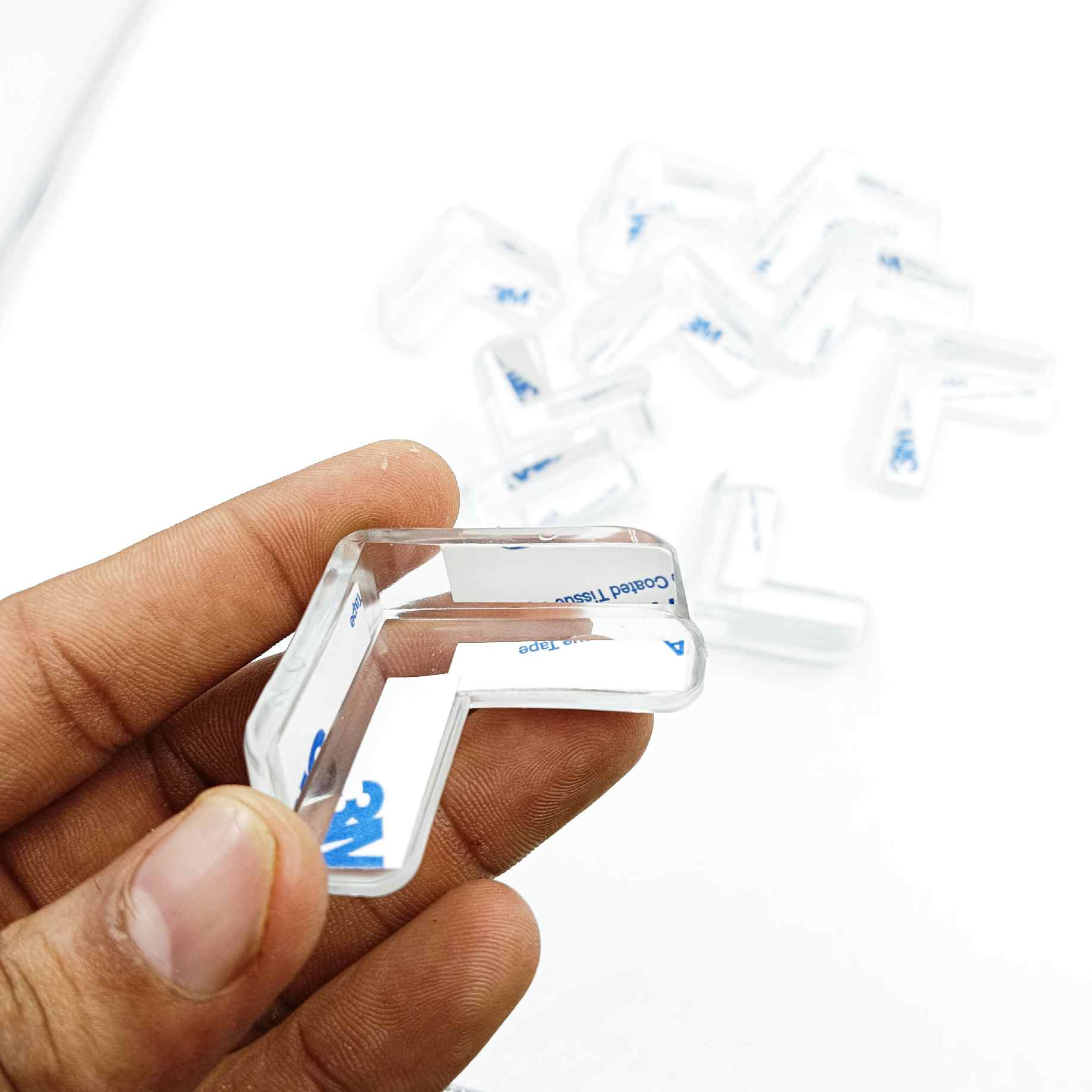 Rubber corner safty bush clear with self adhesive gum table corner protectors,glass corner bush (1281)