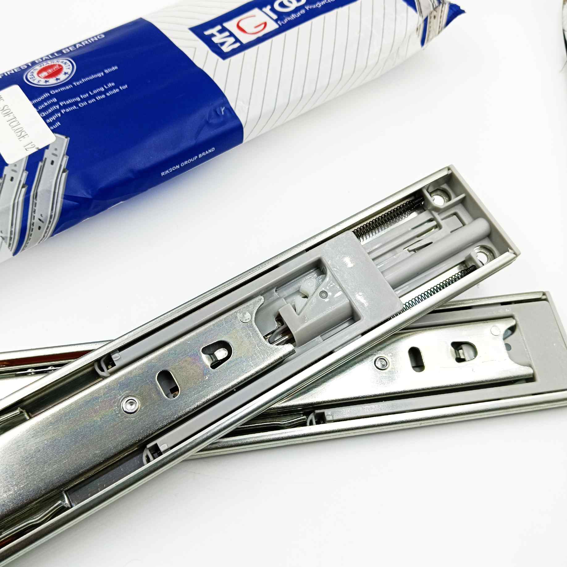 Telescopic channel soft close 35kg capacity drawer channel zinc heavy ball bearing12",14",16",18",20"( MH groove) (1412)