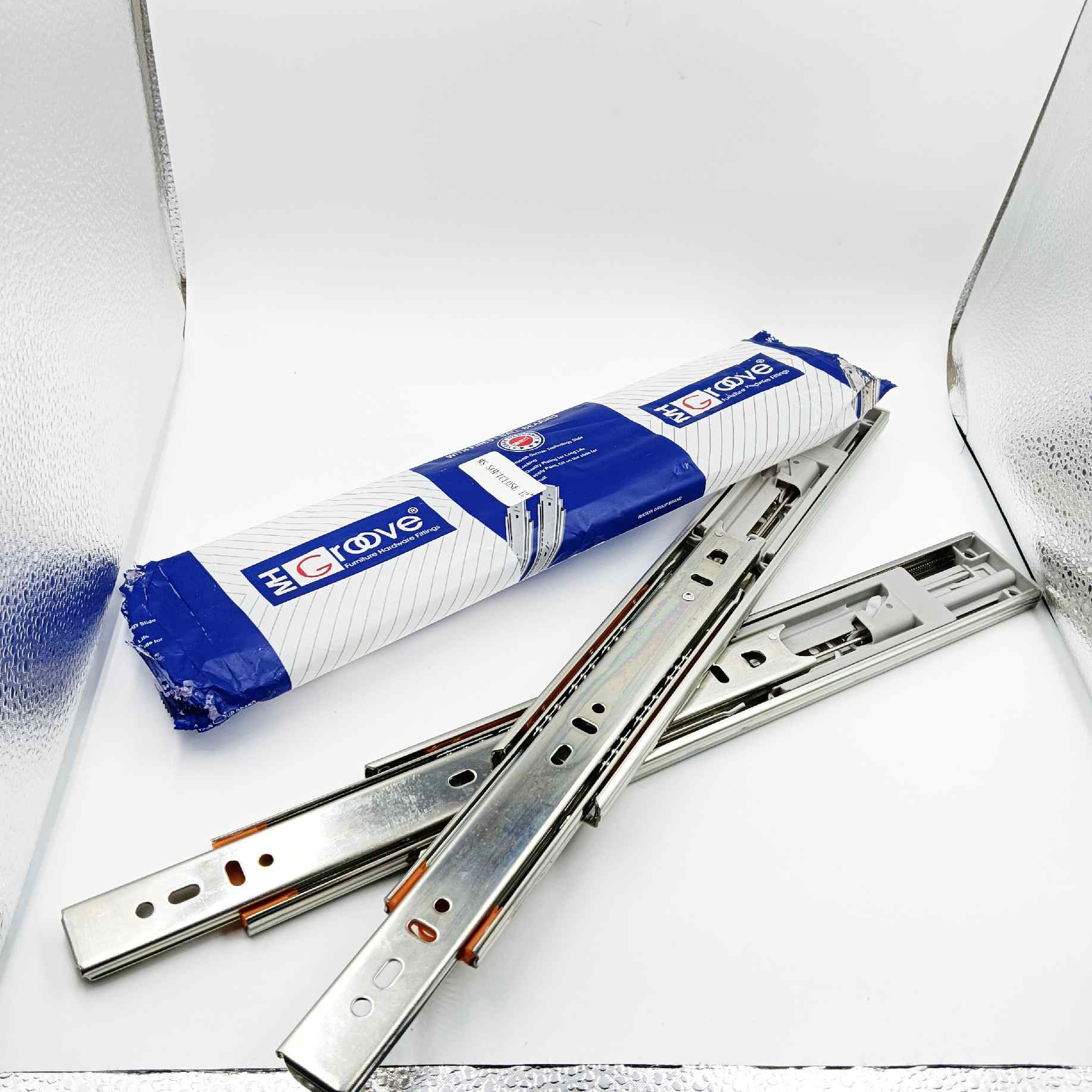 Telescopic channel soft close 35kg capacity drawer channel zinc heavy ball bearing12",14",16",18",20"( MH groove) (1412)