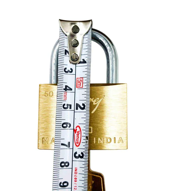 Godrej padlock solid brass 2775 1years warrenty 3keys press type (1382)