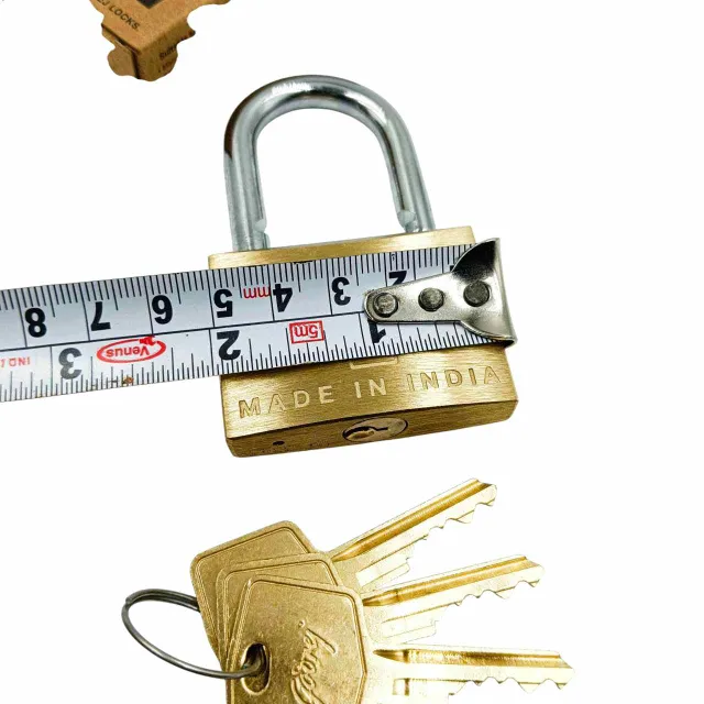 Godrej padlock solid brass 2775 1years warrenty 3keys press type (1382)