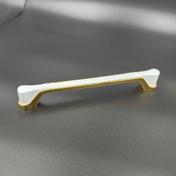 Drawer wardrobe handle 607 gold